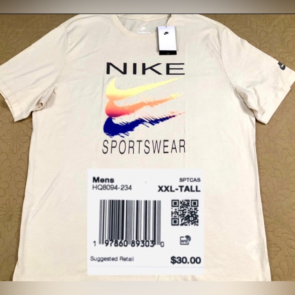 NEW..MEN TALL-XXL NIKE NSW GRAPHIC SWOOSH TEE (LIGHT KHAKI/BEIGE)